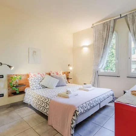 Gabriella Apartment Lucca